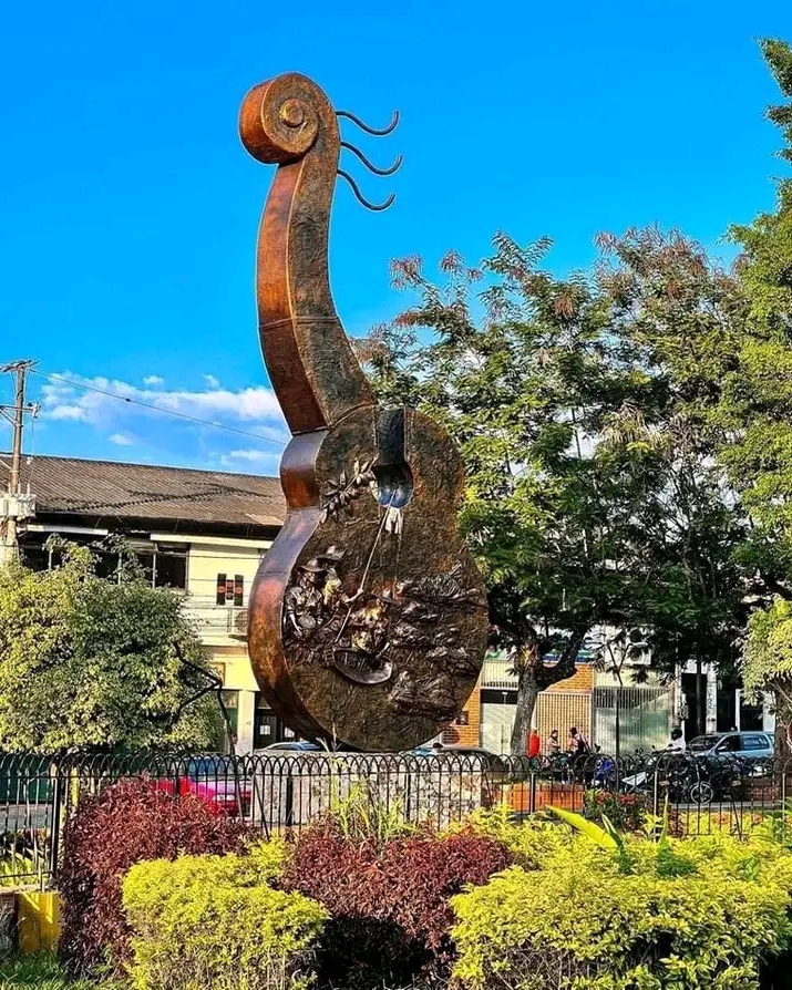 Monumento en Gigante, Huila