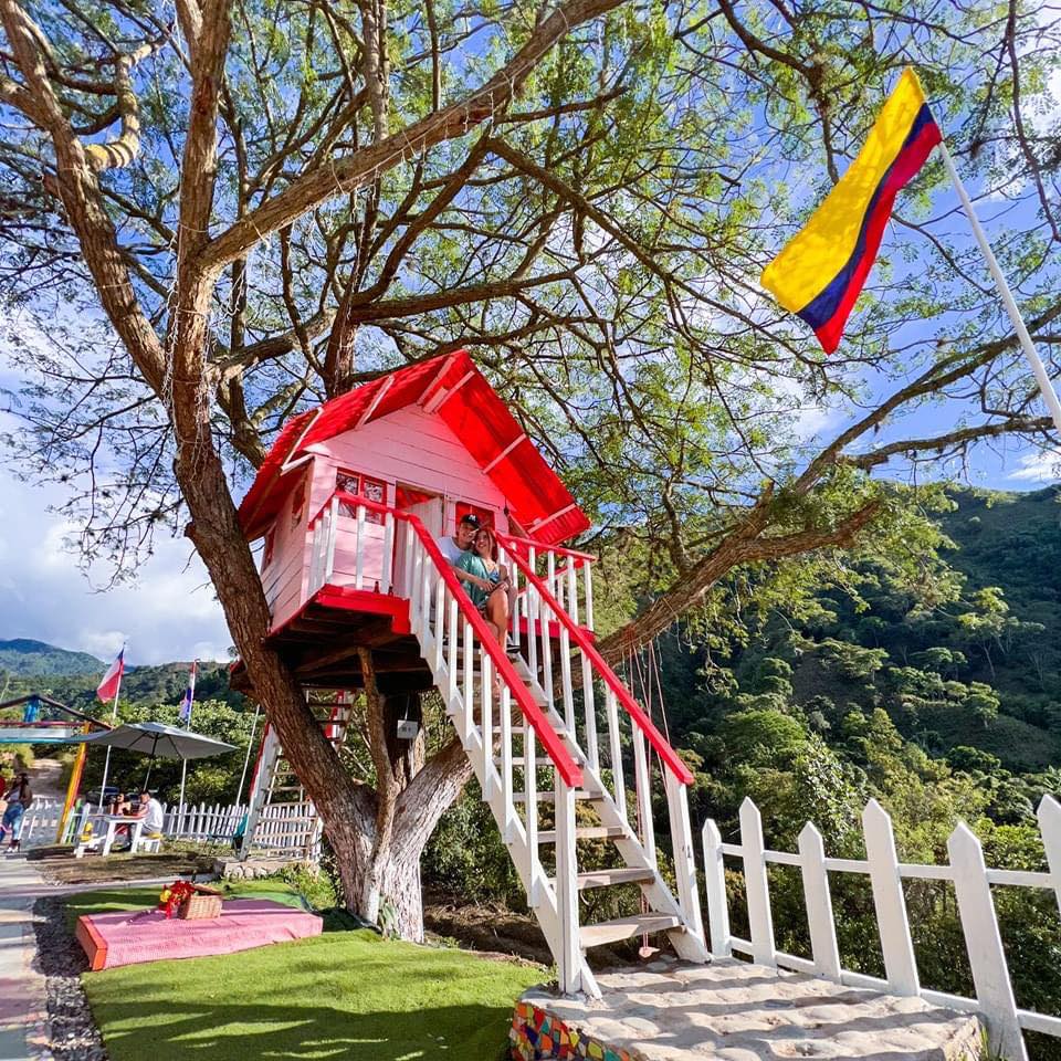 La Casa del Árbol